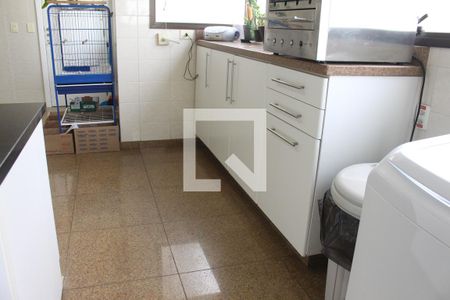 Apartamento à venda com 380m², 4 quartos e 5 vagasÁrea de Serviço