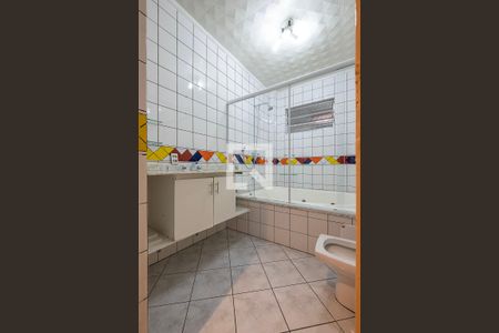 Apartamento à venda com 201m², 3 quartos e sem vagaBanheiro