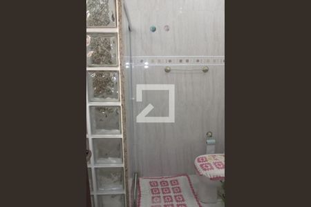 Casa à venda com 200m², 2 quartos e 1 vagaBanheiro Social