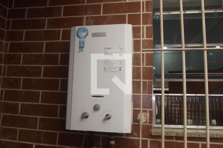 Casa à venda com 200m², 2 quartos e 1 vagaÁrea de Serviço