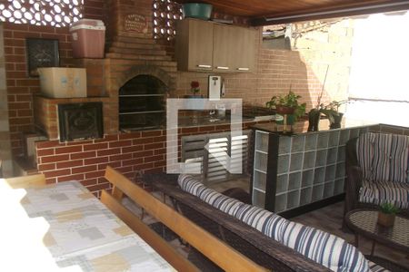 Casa à venda com 200m², 2 quartos e 1 vagaTerraço