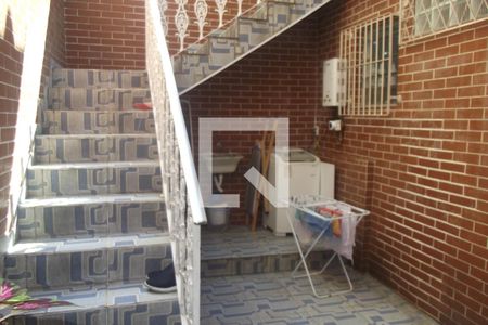 Casa à venda com 200m², 2 quartos e 1 vagaÁrea de Serviço