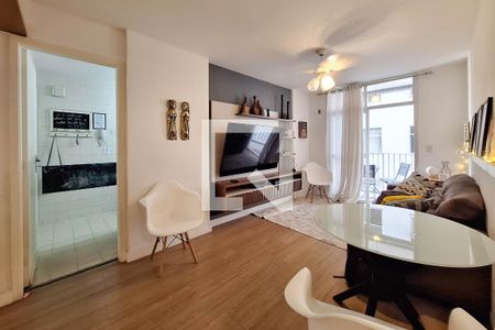Sala de apartamento para alugar com 3 quartos, 120m² em Santa Rosa, Niterói