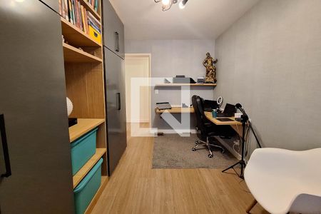 Quarto 1 de apartamento para alugar com 3 quartos, 120m² em Santa Rosa, Niterói