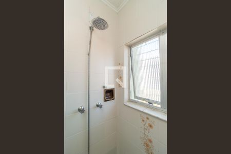 Casa à venda com 200m², 5 quartos e 2 vagasBanheiro  2