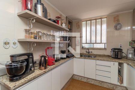 Casa à venda com 200m², 5 quartos e 2 vagasCozinha