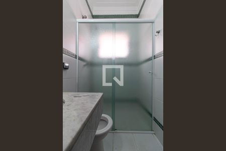 Casa de condomínio para alugar com 194m², 3 quartos e 4 vagas Casa de condomínio para alugar com 194m², 3 quartos e 4 vagasBanheiro