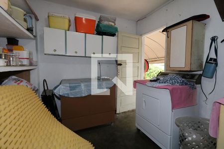 Casa à venda com 400m², 2 quartos e 6 vagasÁrea de Serviço