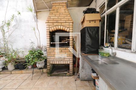 Casa à venda com 400m², 2 quartos e 6 vagasÁrea comum - Churrasqueira