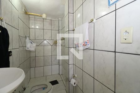 Casa à venda com 400m², 2 quartos e 6 vagasÁrea comum - Banheiro