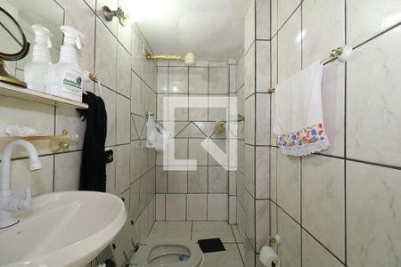 Casa à venda com 400m², 2 quartos e 6 vagasÁrea comum - Banheiro