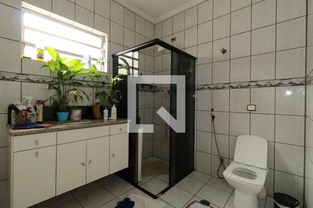 Casa à venda com 400m², 2 quartos e 6 vagasBanheiro Social