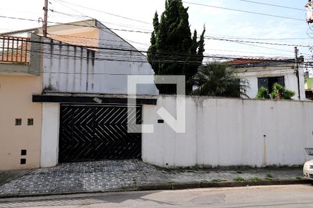 Casa à venda com 400m², 2 quartos e 6 vagasFachada
