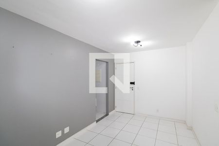 Sala de apartamento para alugar com 2 quartos, 58m² em Campo Grande, Rio de Janeiro