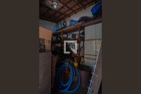 Casa à venda com 450m², 6 quartos e 4 vagas Casa à venda com 450m², 6 quartos e 4 vagasDespensa