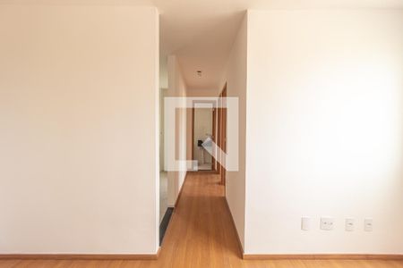 Sala de apartamento para alugar com 2 quartos, 45m² em Guaratiba, Rio de Janeiro