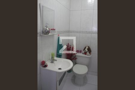 Casa à venda com 30m², 3 quartos e 1 vagaBanheiro