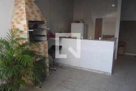 Casa à venda com 30m², 3 quartos e 1 vagaÁrea Comum