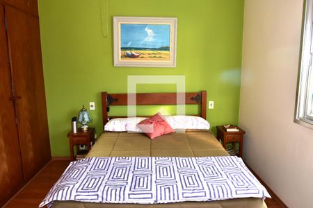 Casa à venda com 180m², 3 quartos e 3 vagasQuarto 1 - Suíte