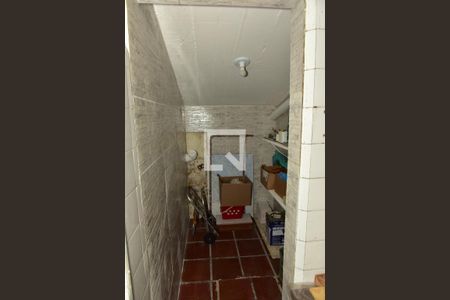Casa à venda com 180m², 3 quartos e 3 vagasGaragem - Deposito