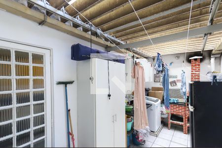 Casa à venda com 142m², 3 quartos e 2 vagasLavanderia