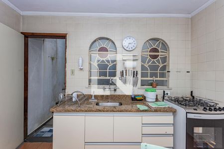 Casa à venda com 123m², 2 quartos e 2 vagas Casa à venda com 123m², 2 quartos e 2 vagasCozinha