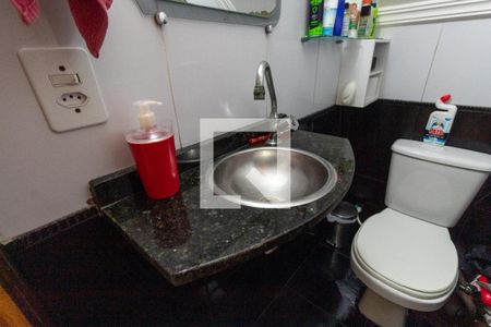 Casa de condomínio à venda com 115m², 2 quartos e 2 vagasLavabo 1