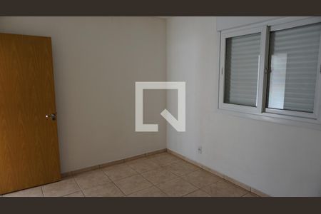 Quarto 2 de apartamento para alugar com 2 quartos, 51m² em Industrial, Novo Hamburgo