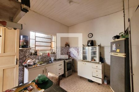 Casa à venda com 140m², 2 quartos e 1 vaga Casa à venda com 140m², 2 quartos e 1 vagaCozinha