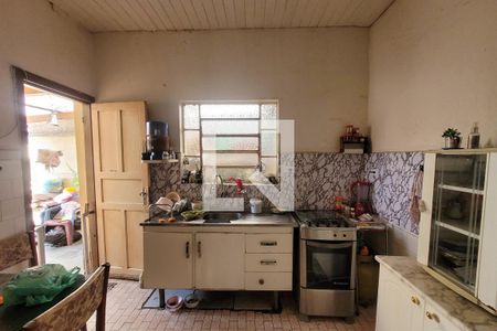 Casa à venda com 140m², 2 quartos e 1 vaga Casa à venda com 140m², 2 quartos e 1 vagaCozinha