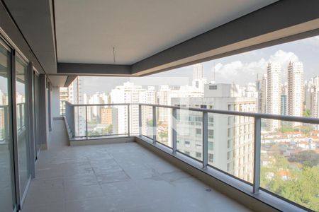 Apartamento à venda com 184m², 3 quartos e 3 vagas Apartamento à venda com 184m², 3 quartos e 3 vagasVaranda