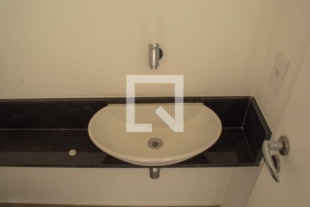 Apartamento à venda com 184m², 3 quartos e 3 vagas Apartamento à venda com 184m², 3 quartos e 3 vagasLavabo