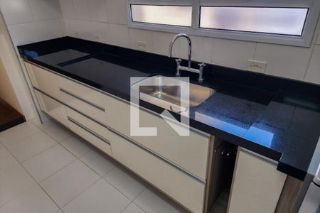 Apartamento à venda com 97m², 3 quartos e 2 vagas Apartamento à venda com 97m², 3 quartos e 2 vagasCozinha