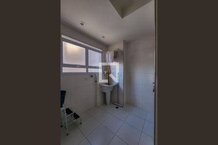 Apartamento à venda com 97m², 3 quartos e 2 vagas Apartamento à venda com 97m², 3 quartos e 2 vagasÁrea de Serviço