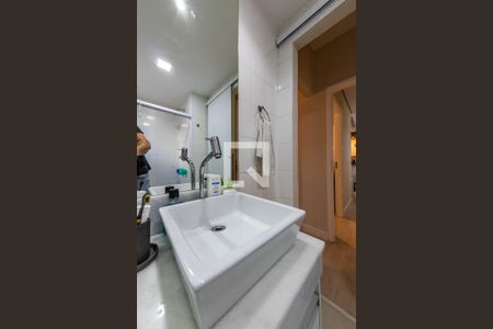 Apartamento à venda com 66m², 2 quartos e 1 vaga Apartamento à venda com 66m², 2 quartos e 1 vagaBanheiro do Quarto 1