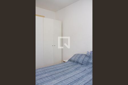 Apartamento à venda com 66m², 2 quartos e 1 vagaQuarto 02