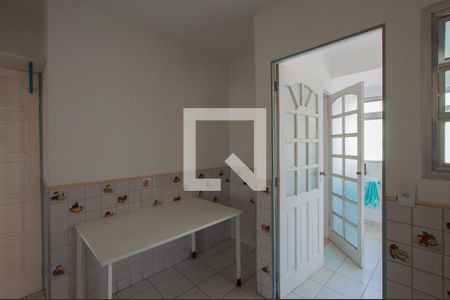 Apartamento à venda com 80m², 3 quartos e 1 vaga Apartamento à venda com 80m², 3 quartos e 1 vagaCozinha
