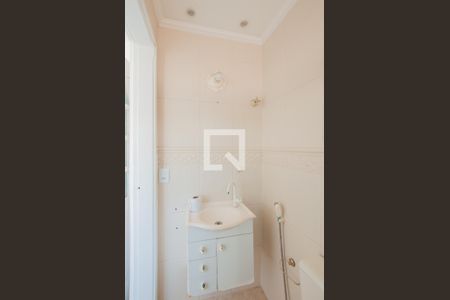 Apartamento à venda com 80m², 3 quartos e 1 vaga Apartamento à venda com 80m², 3 quartos e 1 vagaBanheiro de serviço