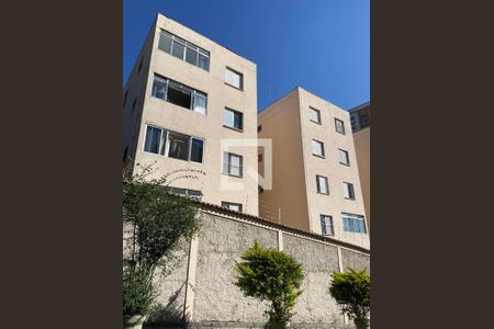 Apartamento para alugar com 62m², 2 quartos e 1 vagaFachada