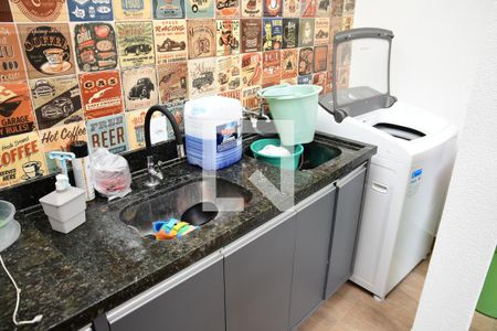 Casa de condomínio para alugar com 90m², 3 quartos e 2 vagasÁrea de Serviço