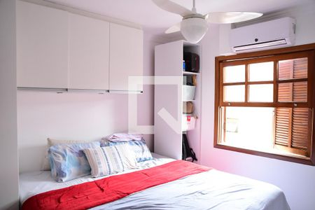 Casa de condomínio para alugar com 90m², 3 quartos e 2 vagasSuíte