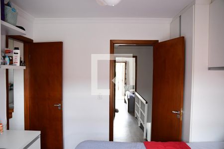 Casa de condomínio para alugar com 90m², 3 quartos e 2 vagasSuíte