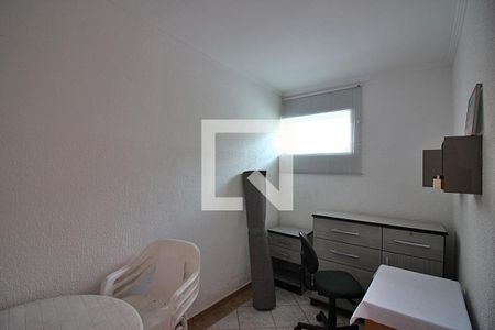 Casa à venda com 327m², 3 quartos e 6 vagasQuarto de Serviço