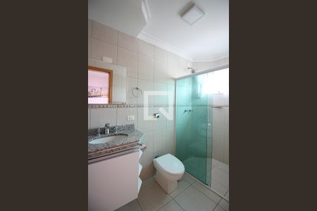 Casa à venda com 327m², 3 quartos e 6 vagasBanheiro da Suíte 3