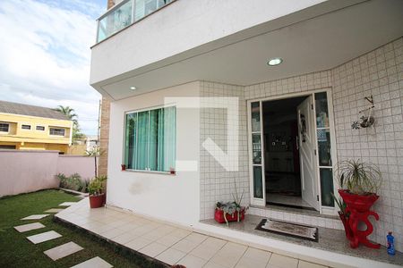 Casa à venda com 327m², 3 quartos e 6 vagasÁrea Externa