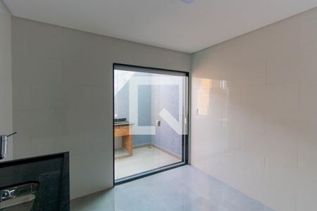 Casa à venda com 90m², 3 quartos e 2 vagasCozinha