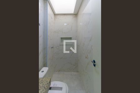 Casa à venda com 90m², 3 quartos e 2 vagasBanheiro 3