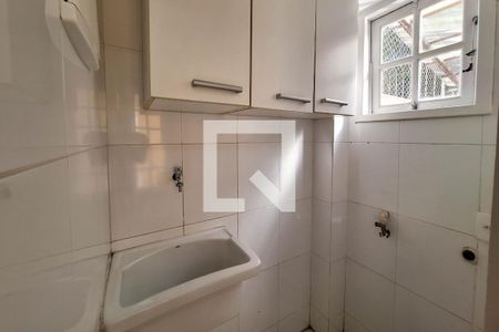 Casa de condomínio à venda com 125m², 2 quartos e 2 vagas Casa de condomínio à venda com 125m², 2 quartos e 2 vagasÁrea de Serviço