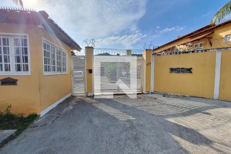 Casa de condomínio à venda com 125m², 2 quartos e 2 vagas Casa de condomínio à venda com 125m², 2 quartos e 2 vagasFachada e portaria