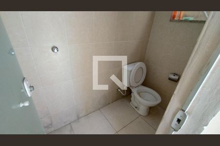 Casa à venda com 240m², 5 quartos e 2 vagas Casa à venda com 240m², 5 quartos e 2 vagasbanheiro / sauna